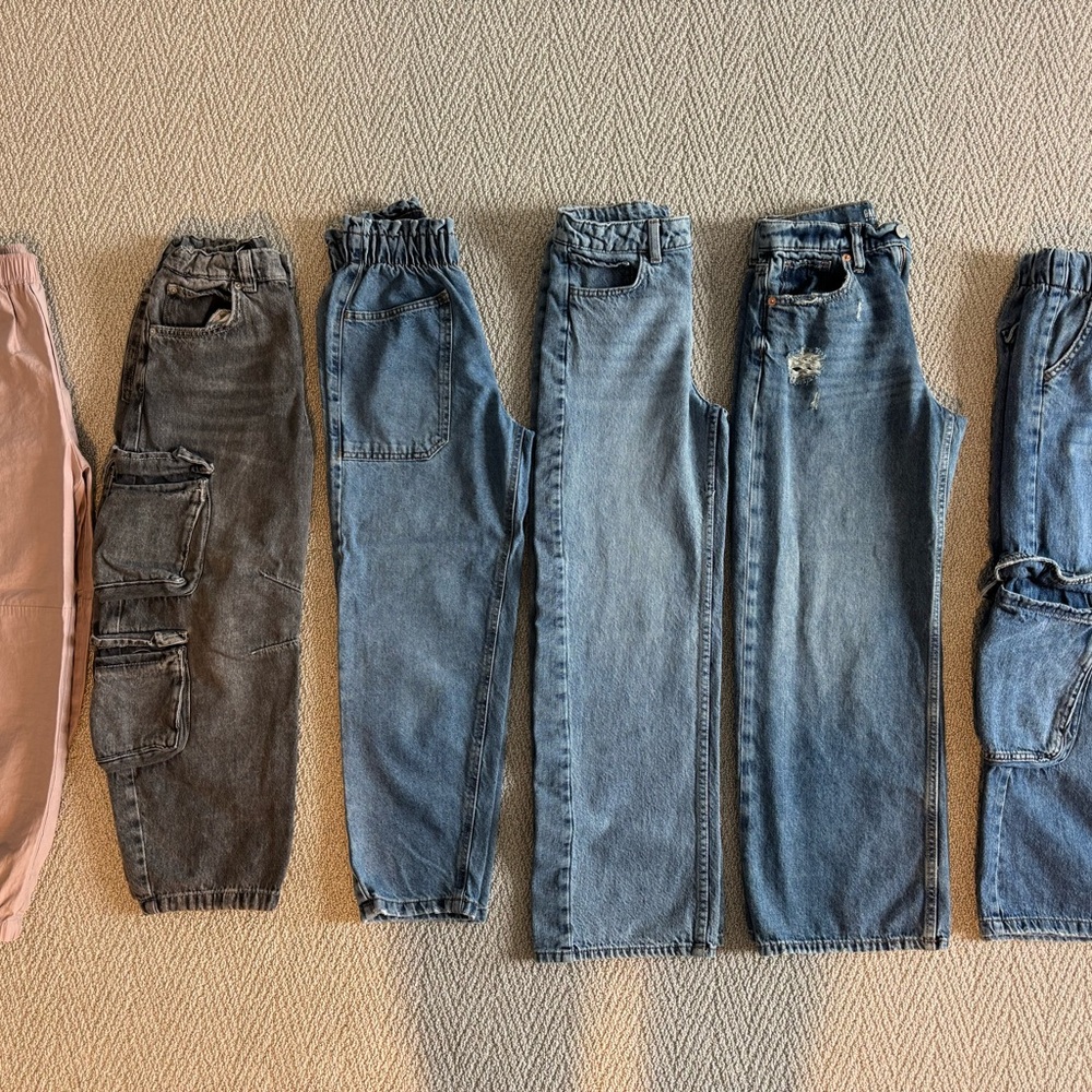 EUC- lot of girls Zara and Gap jeans